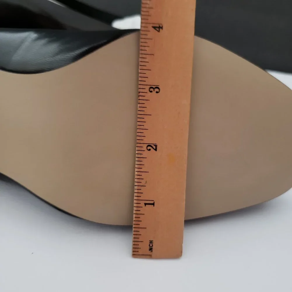 Auditions 10 EEEE Narrow Classy black pumps NEW - Picture 7 of 10